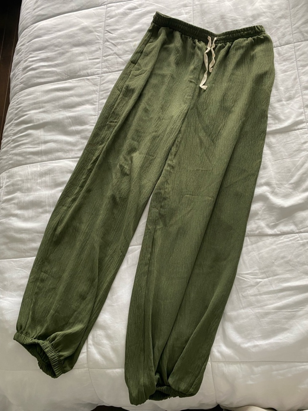 Zara Women’s Khaki Drawstring Jogger Trouser